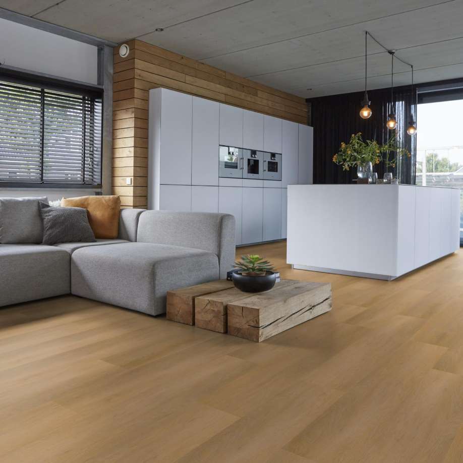 Floorlife Newham click dark oak