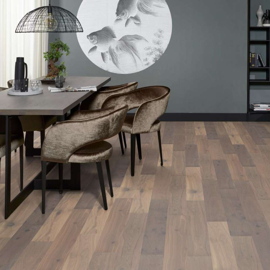 Floorlife Reseda rustiek gerookt wit 5104