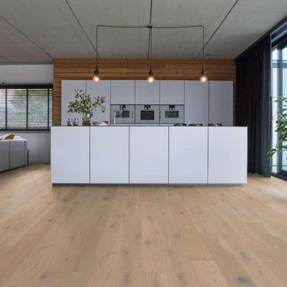 Floorlife South Park extra rustiek gerookt wit 4002