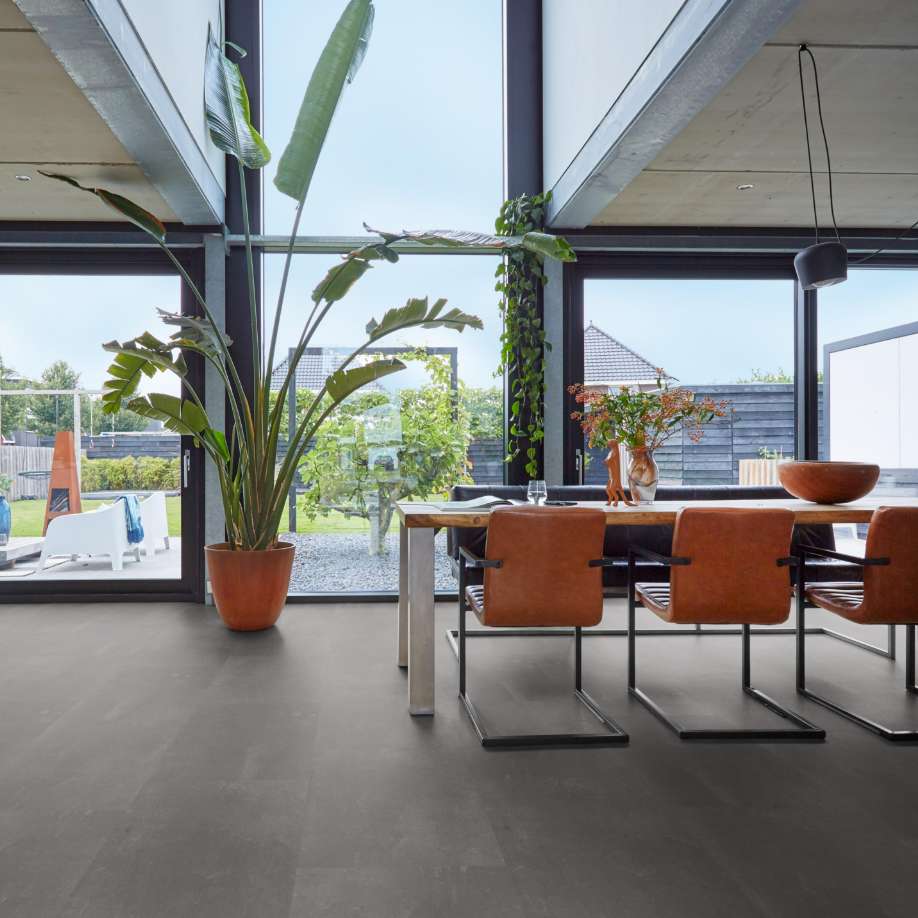 Floorlife Westminster dryback dark grey