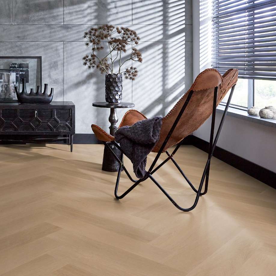Floorlife YUP Fulham herringbone dryback dark oak