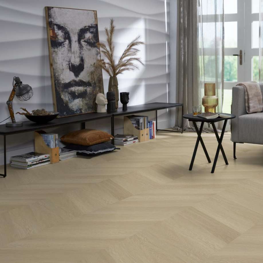 Floorlife YUP Fulham chevron dryback natural oak