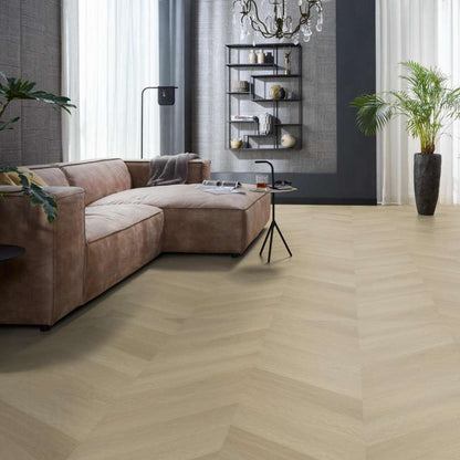Floorlife YUP Fulham chevron dryback natural oak