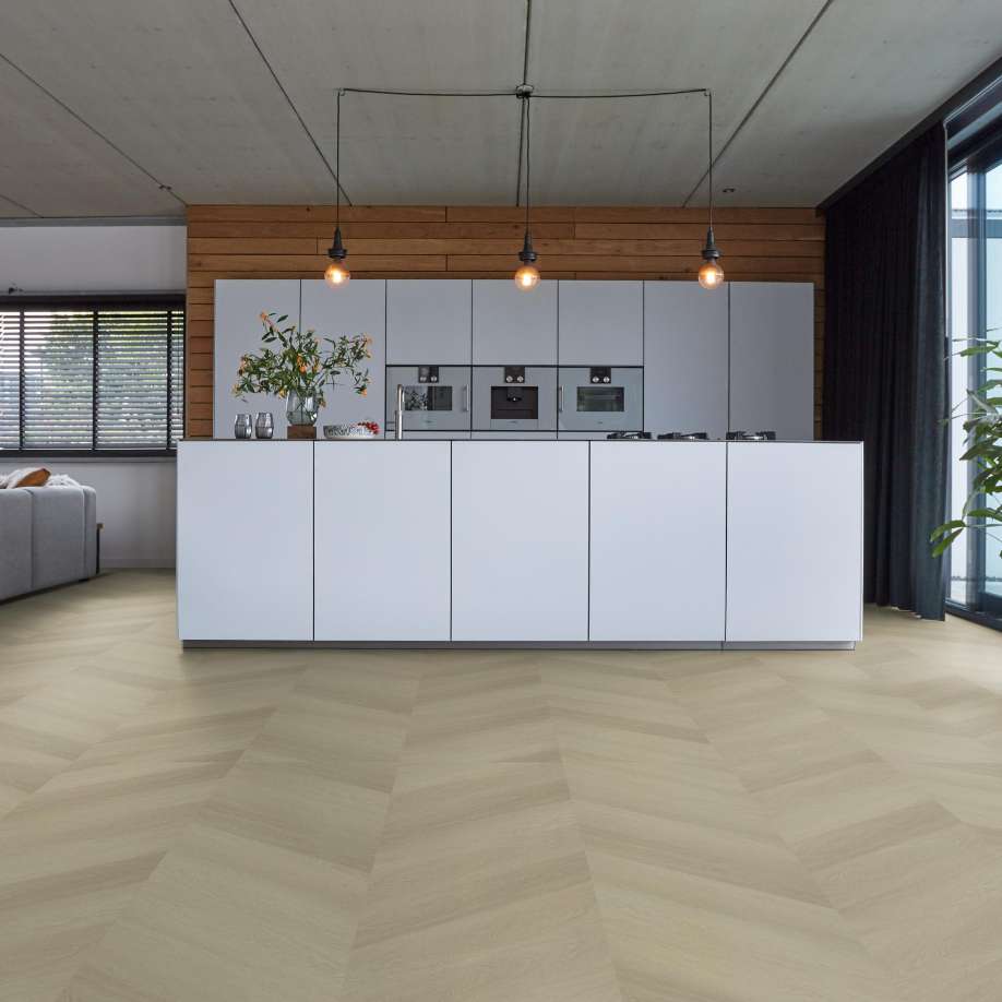 Floorlife YUP Fulham chevron dryback smoky