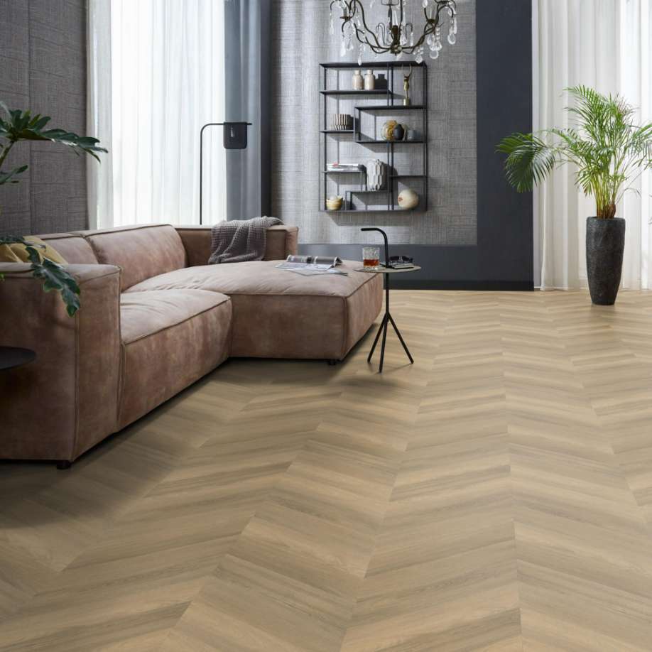 Floorlife YUP Chevron dryback natural