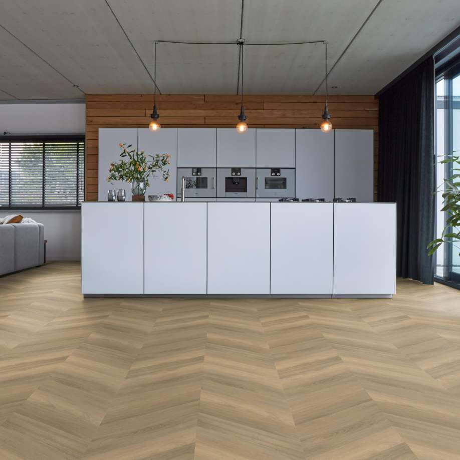 Floorlife YUP Chevron dryback natural