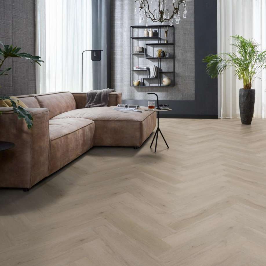 Floorlife YUP Leyton herringbone dryback light oak